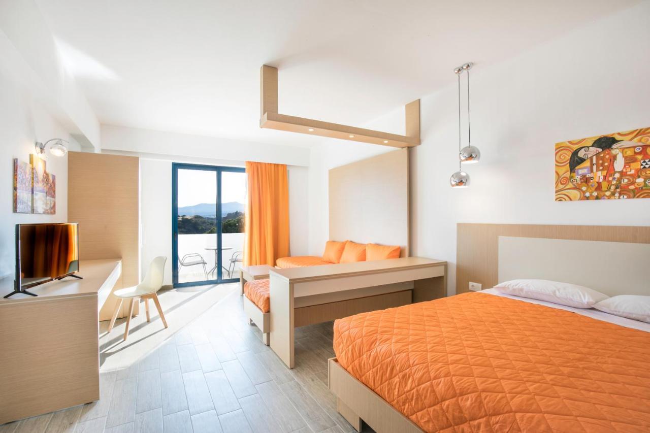 Ekaterini Hotel Kiotari Bagian luar foto