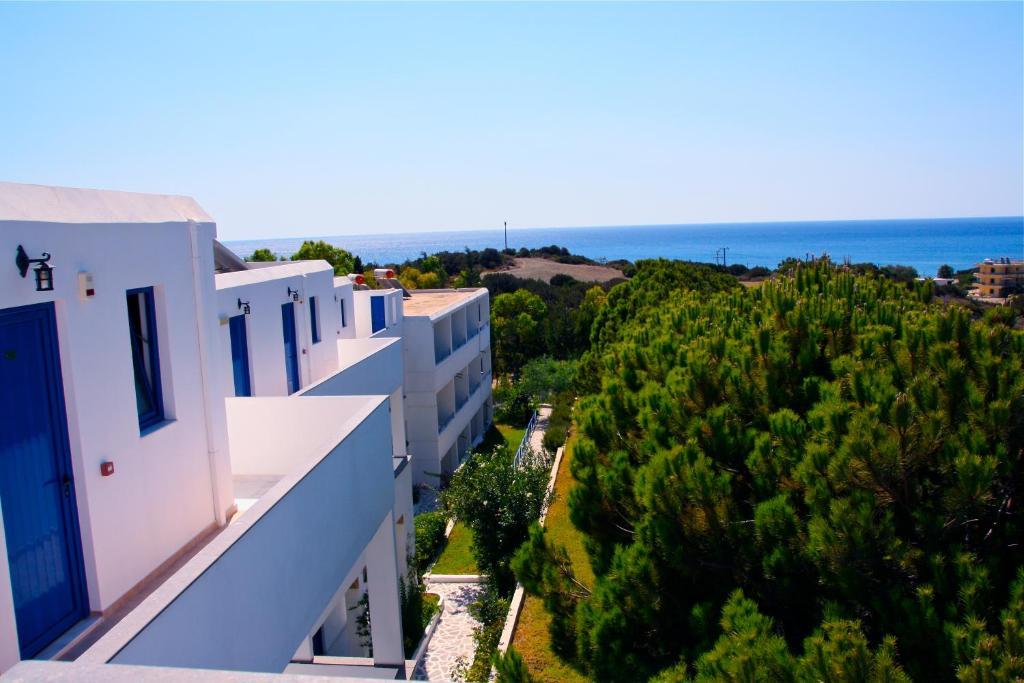 Ekaterini Hotel Kiotari Bagian luar foto